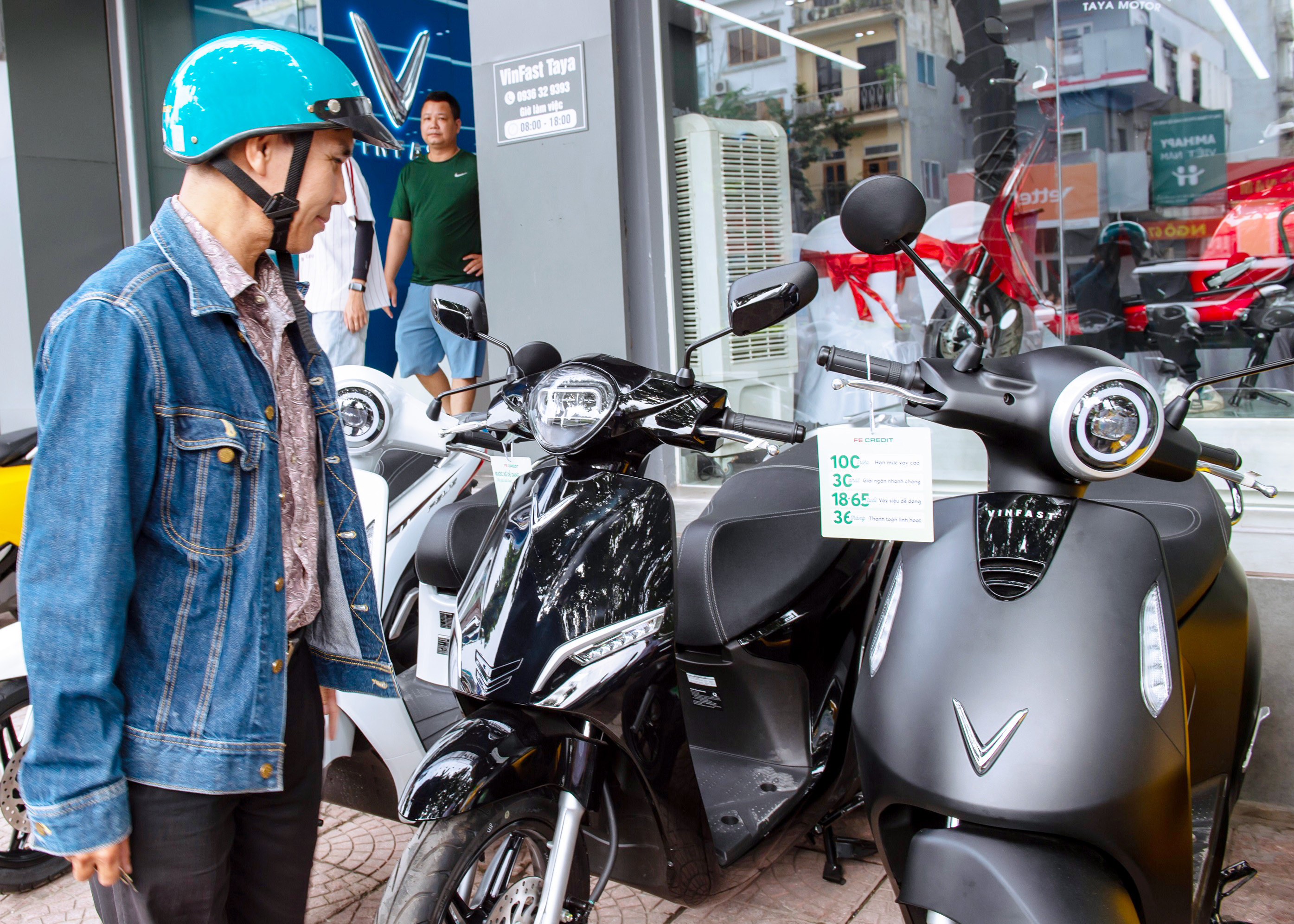 Mua trả góp xe điện VinFast